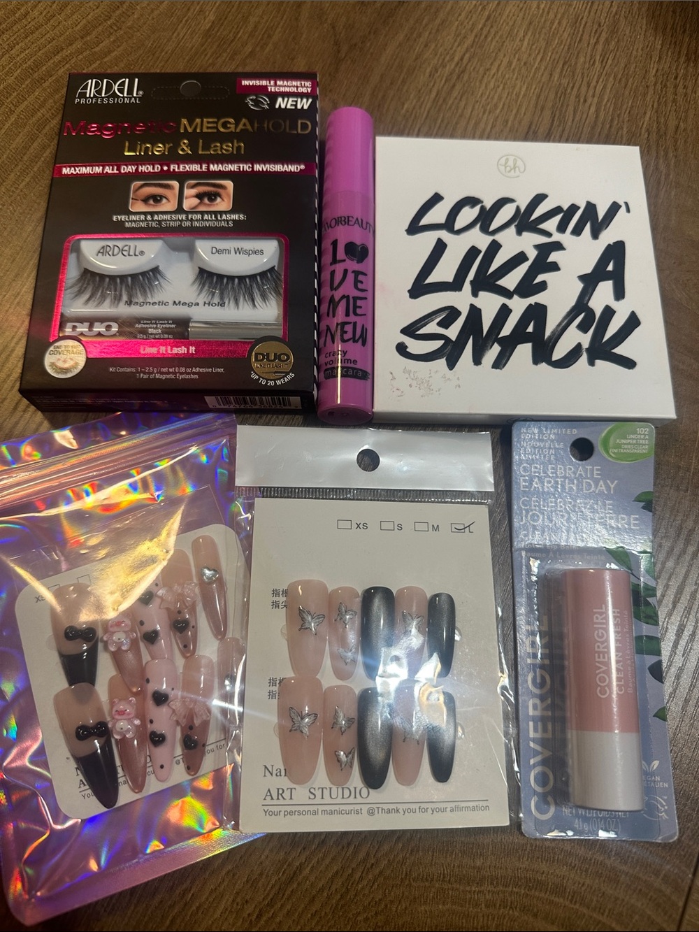 Ardell Demi Wispies Magnetic Liner & Lash + Makeup Bundle - Pink Accents